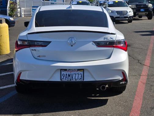 2022 Acura ILX Premium & A-SPEC Packages