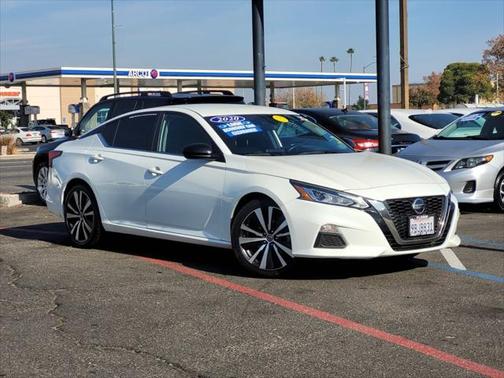 2020 Nissan Altima SR FWD