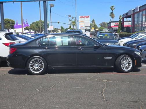 2013 BMW 750 Li