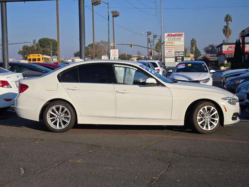 2018 BMW 320 i