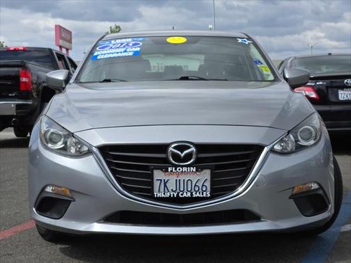 2015 Mazda Mazda3 i Sport