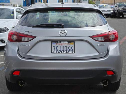 2015 Mazda Mazda3 i Sport