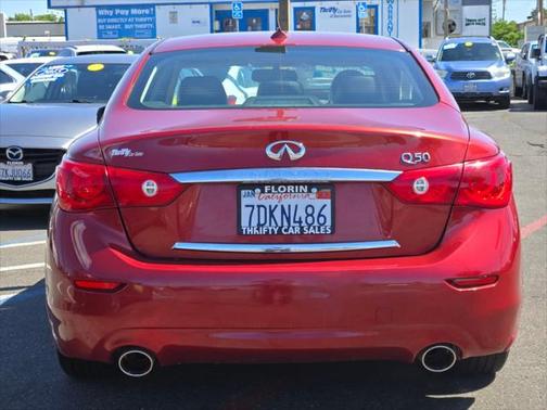 2014 INFINITI Q50 Premium