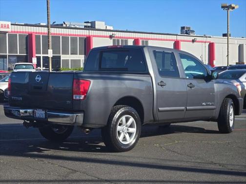 2012 Nissan Titan SV