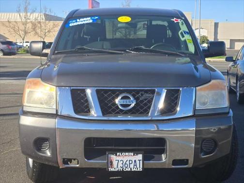 2012 Nissan Titan SV
