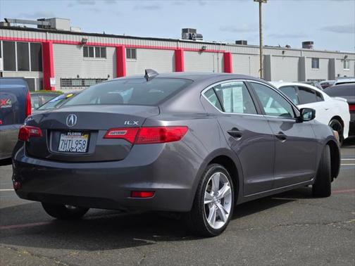 2015 Acura ILX 2.0L