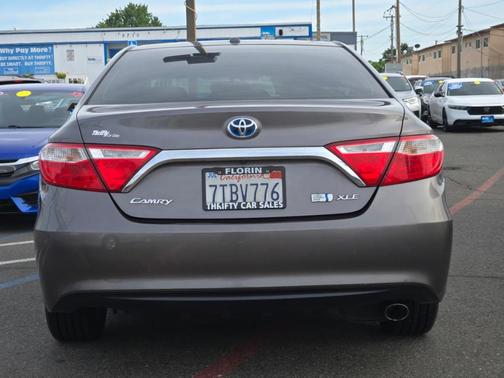 2016 Toyota Camry Hybrid XLE