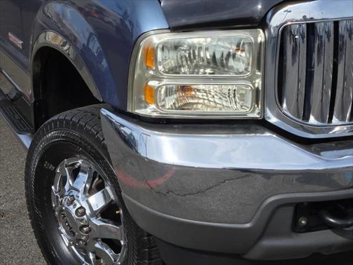 2004 Ford F-350 XL Crew Cab