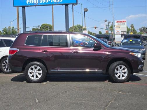 2013 Toyota Highlander SE