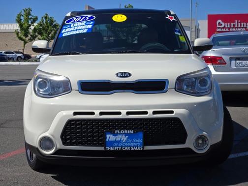 Cloud 9 White 2015 Kia Soul !