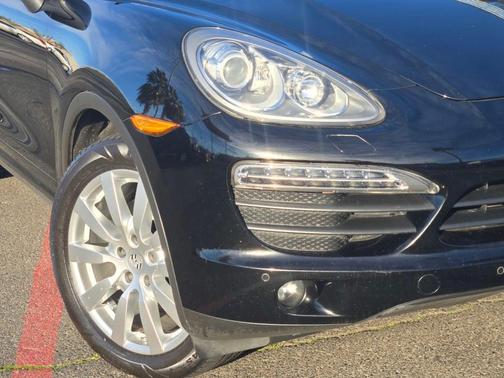 2014 Porsche Cayenne S