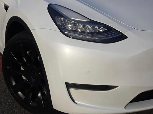 2020 Tesla Model Y Long Range