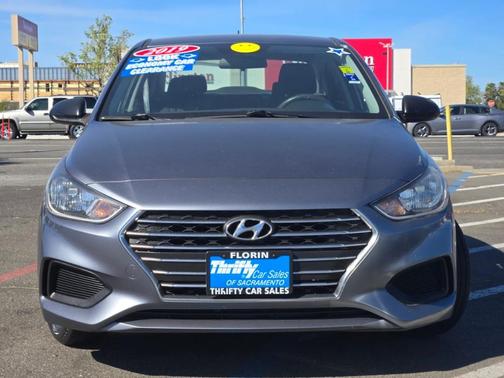 Urban Gray Metallic 2019 Hyundai Accent SE