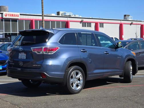 2015 Toyota Highlander Limited