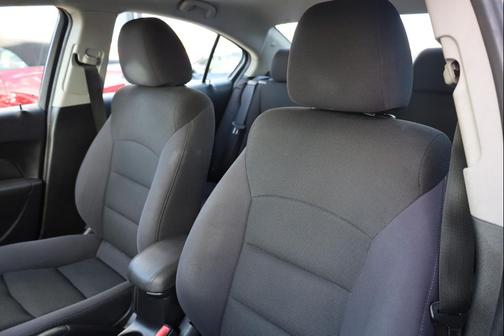 2013 Chevrolet Cruze 1LT