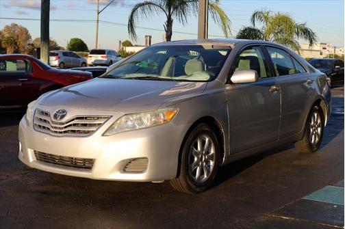 2011 Toyota Camry LE