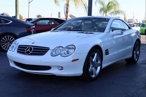 2004 Mercedes-Benz SL-Class 2dr Roadster 5.0L