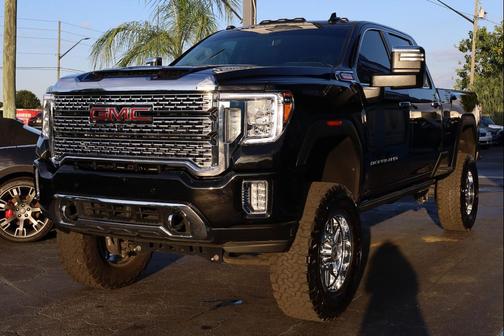 2023 GMC Sierra 2500 Denali