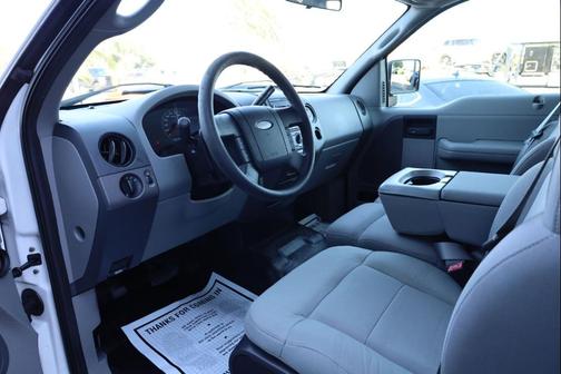 2005 Ford F-150 XL