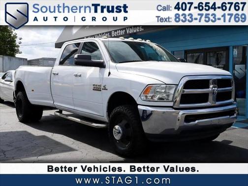 2018 RAM 3500 SLT Crew Cab 4x4 8' Box