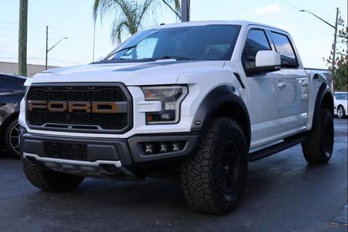 Oxford White 2018 Ford F-150 Raptor