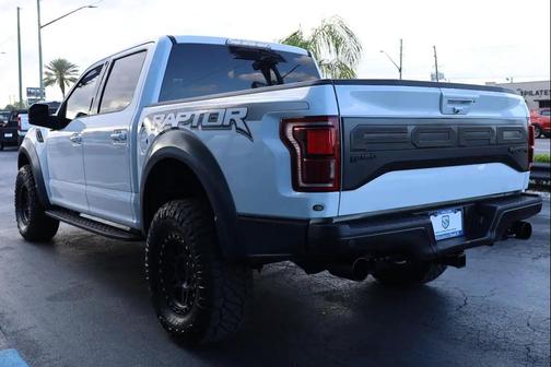 Oxford White 2018 Ford F-150 Raptor