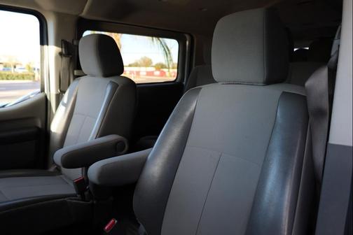 2020 Nissan NV Passenger NV3500 HD S V6