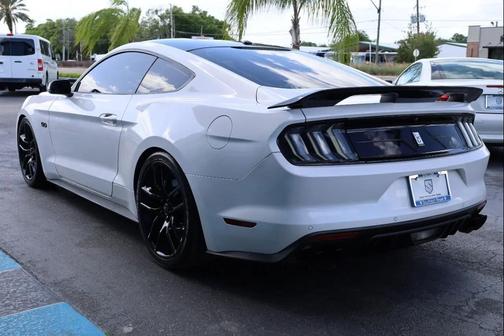 2017 Ford Mustang GT