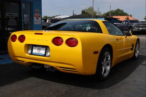 Millennium Yellow 2004 Chevrolet Corvette Base