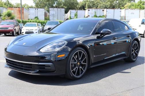 2020 Porsche Panamera 4S