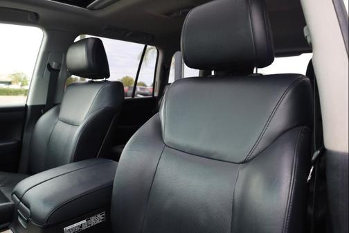 2013 Lexus LX 570 Base