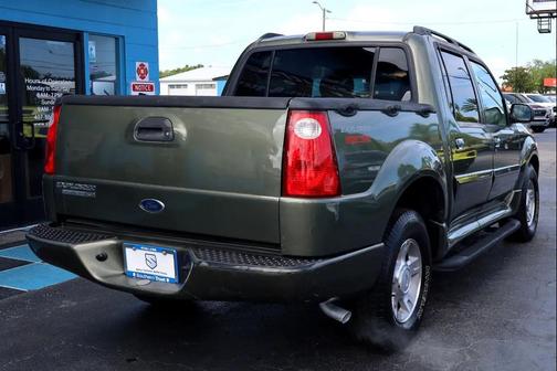 2004 Ford Explorer Sport Trac XLT
