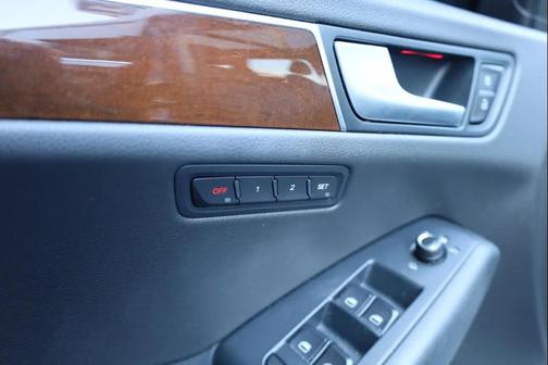 2011 Audi Q5 Premium Plus