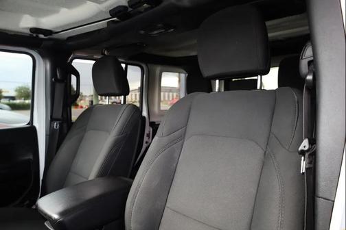 Bright White Clearcoat 2020 Jeep Wrangler Unlimited Sport