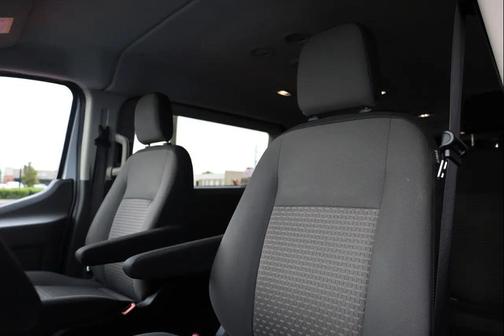 Oxford White 2022 Ford Transit-350 XLT