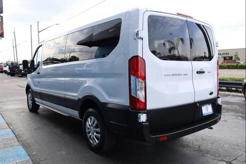Oxford White 2022 Ford Transit-350 XLT