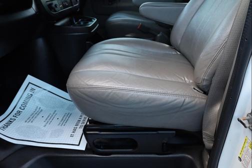 2016 Chevrolet Express 3500 LS