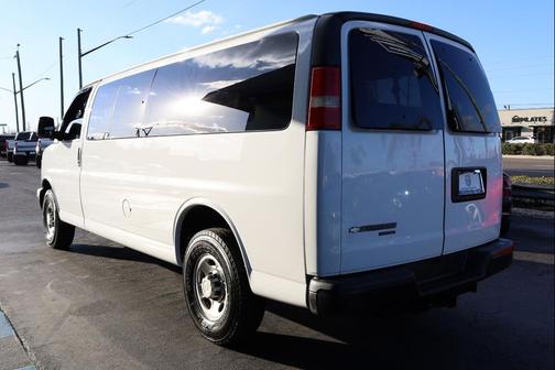 2016 Chevrolet Express 3500 LS