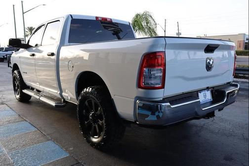 2019 RAM 2500 Tradesman Crew Cab 4x2 6'4' Box