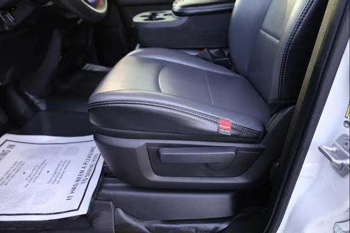 2019 RAM 2500 Tradesman Crew Cab 4x2 6'4' Box