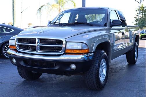 2004 Dodge Dakota SLT Club Cab