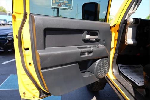 2007 Toyota FJ Cruiser Base