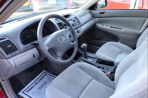 2003 Toyota Camry LE