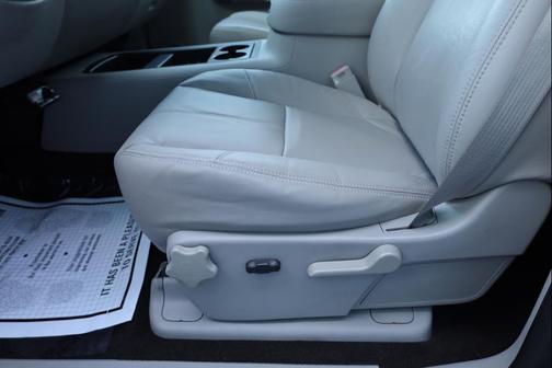 2008 Chevrolet Silverado 2500 LT2 H/D Crew Cab