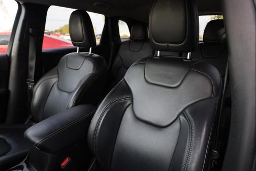 2017 Jeep Cherokee High Altitude