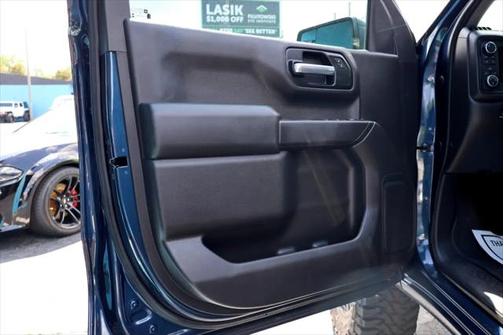 2019 Chevrolet Silverado 1500 Custom Trail Boss