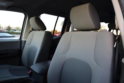 2011 Nissan Xterra S