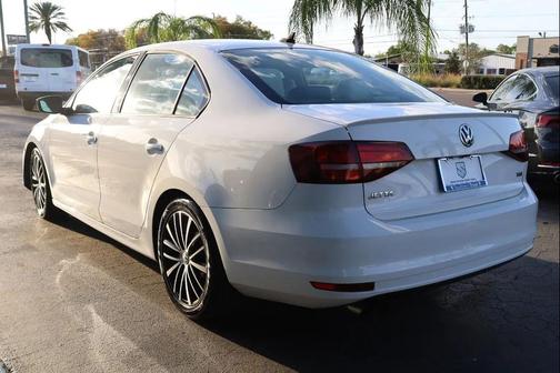 2016 Volkswagen Jetta 1.8T Sport