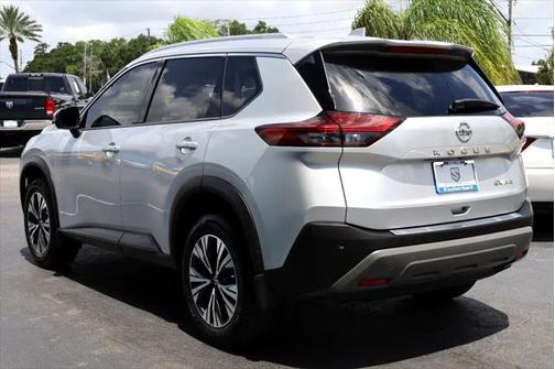 2021 Nissan Rogue SV