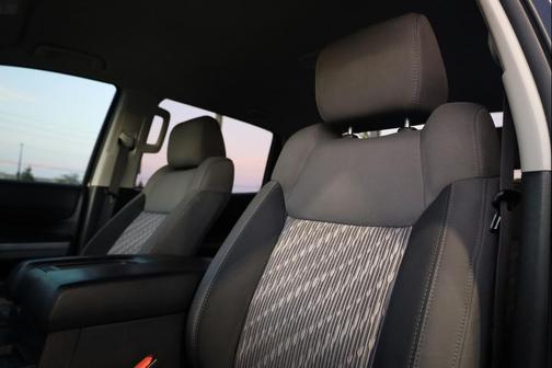 2019 Toyota Tundra SR5